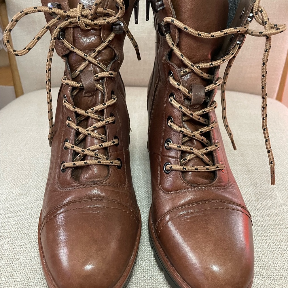 Naturalizer Varuna Brown Lace-Up Boots Size 8